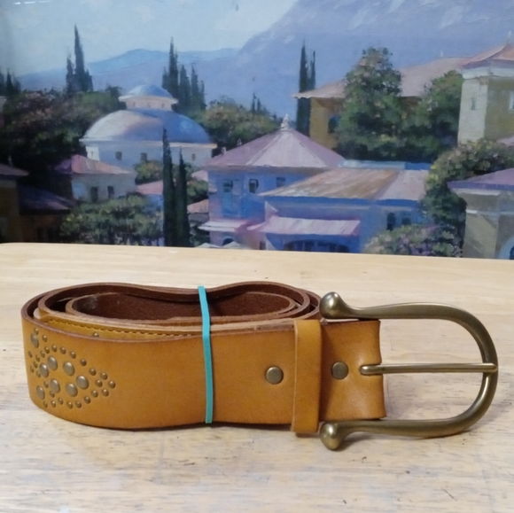 Linea Pelle Handmade Studded Genuine Leather Belt Size Medium 32"-36".🏇🏆 - Picture 9 of 12